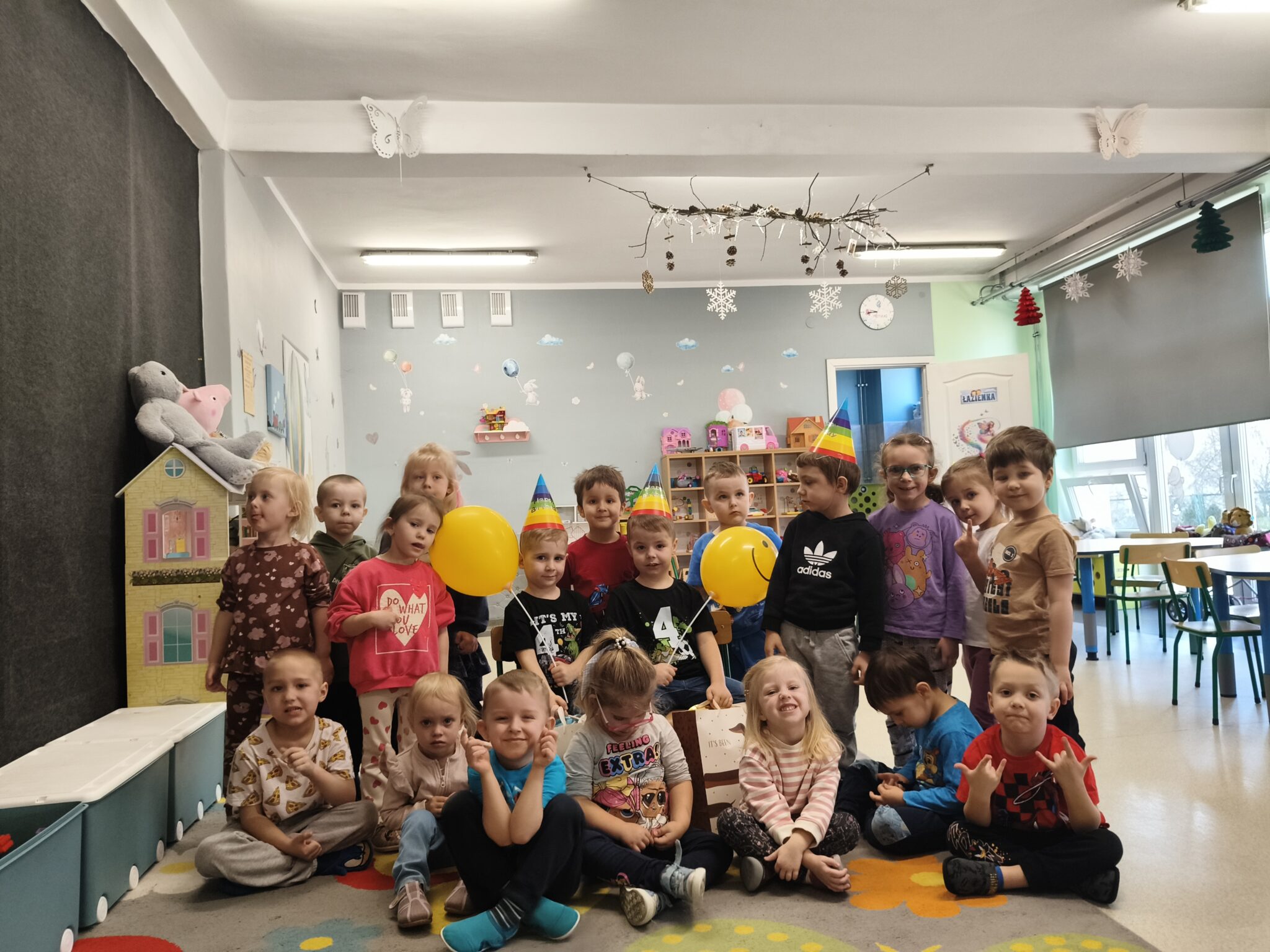 Dzisiaj obchodziliśmy urodzinki Leonka i Nikosia oraz Mikołaja